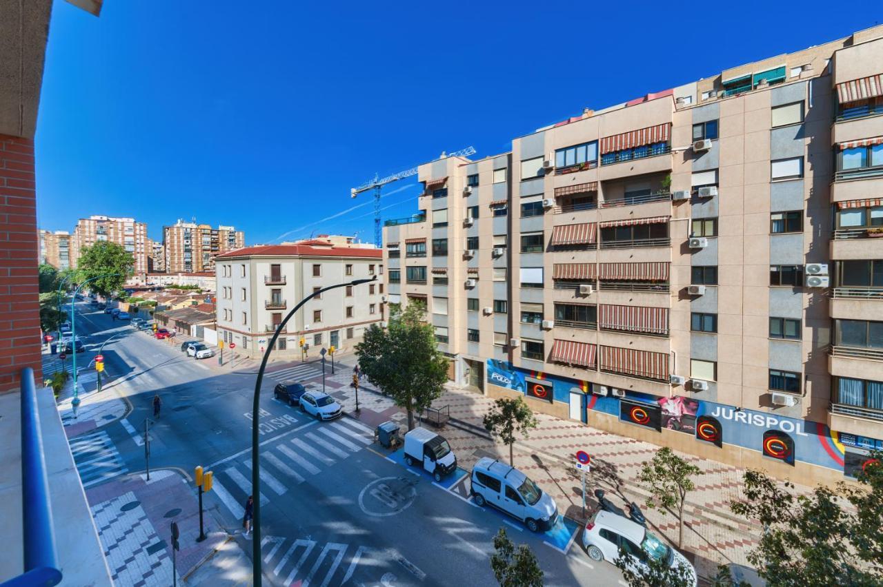 Holidays2Malaga Ayala 450 Mts From Beach & Terrace Extérieur photo