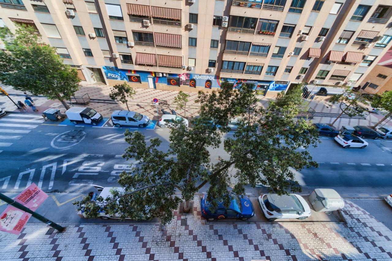 Holidays2Malaga Ayala 450 Mts From Beach & Terrace Extérieur photo