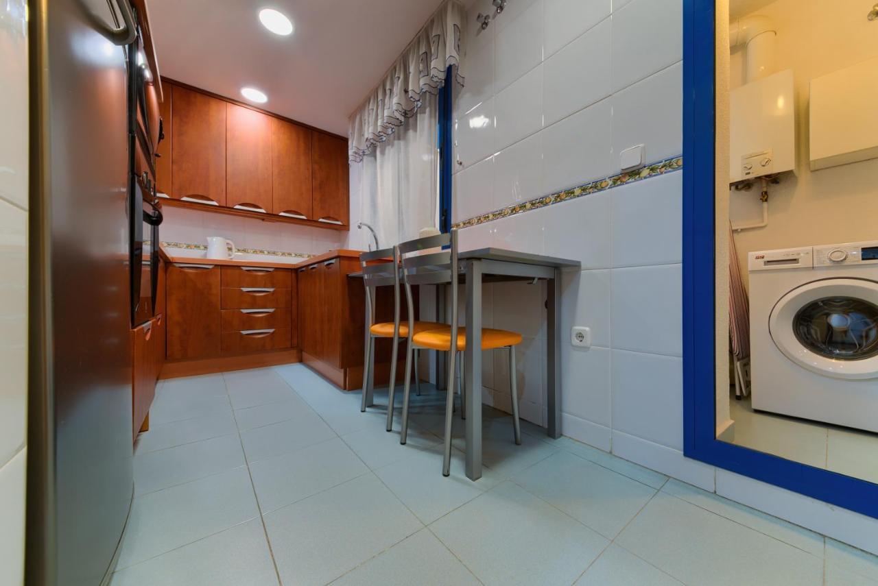 Holidays2Malaga Ayala 450 Mts From Beach & Terrace Extérieur photo
